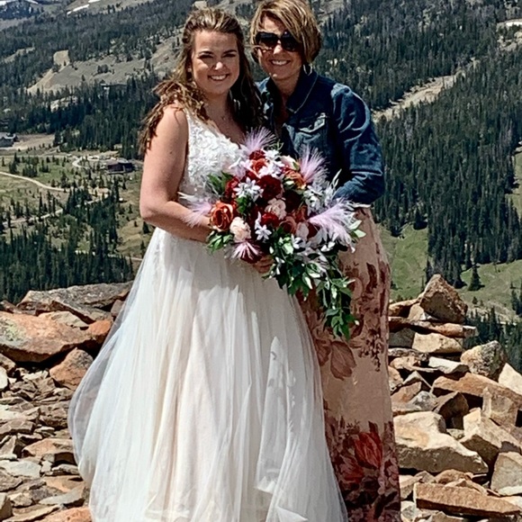 Meet the Posher, Deb - Picture 13 of 14